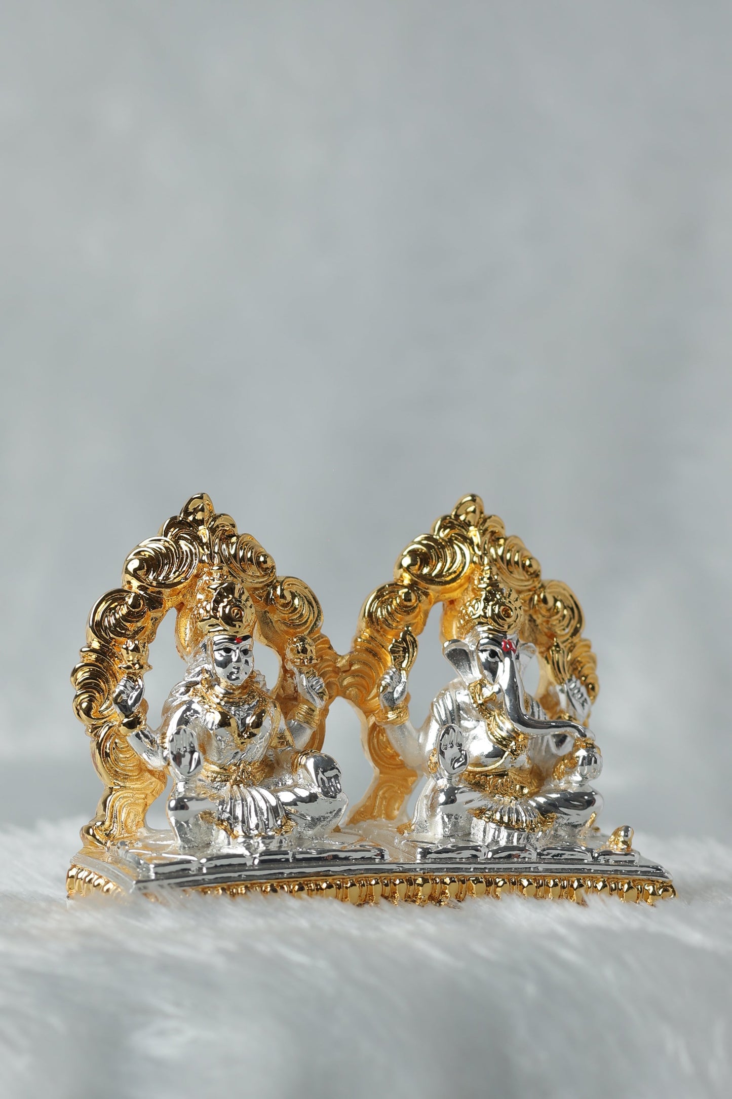 6 Gold and Silver Plated Maa Laxmi and Ganpati Ji